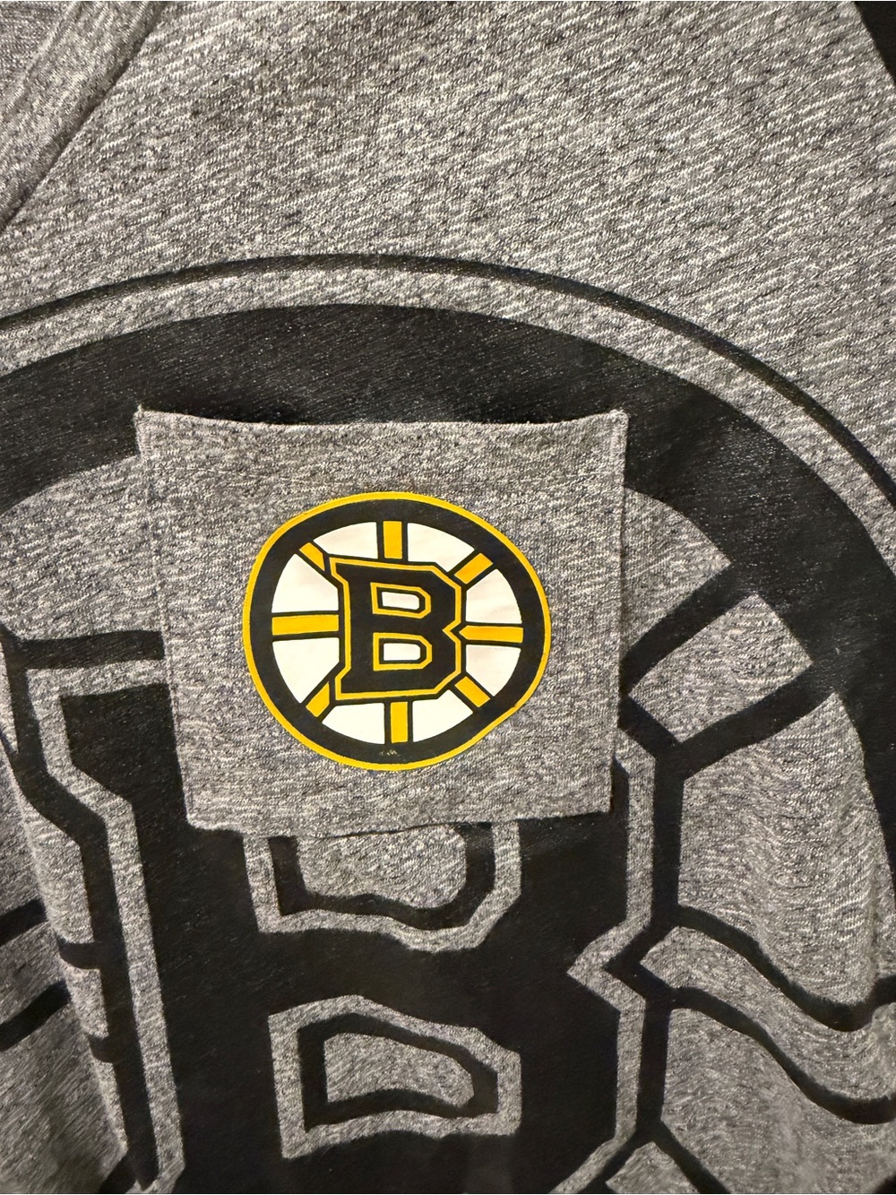 Majestic Gray & Black Boston B Raglan V-Neck Tee - Picture 2 of 4